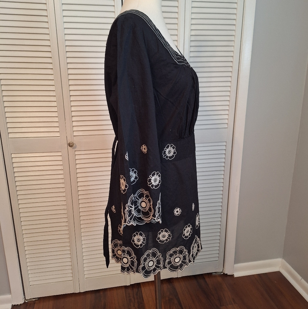 Venezia Black and Cream Floral Tunic top 14/16 *A1 - Picture 2 of 6